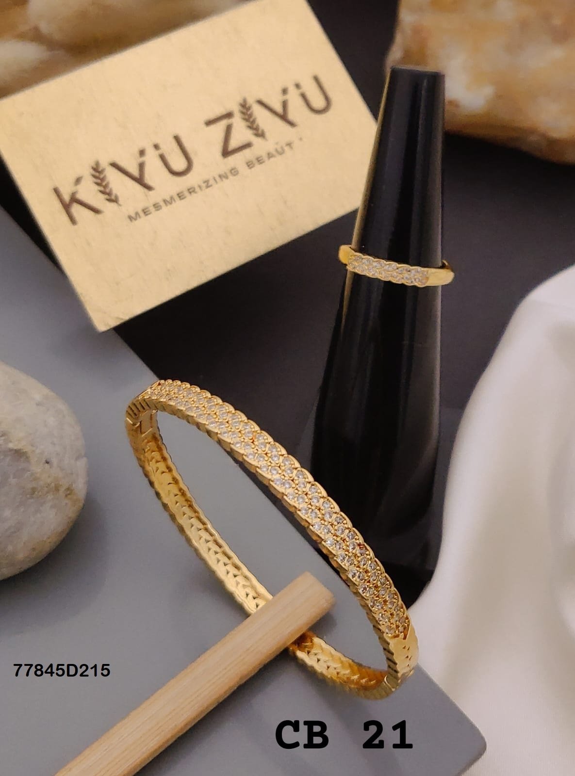 CB-21 Anti Tarnish Bracelet With Rings KADA