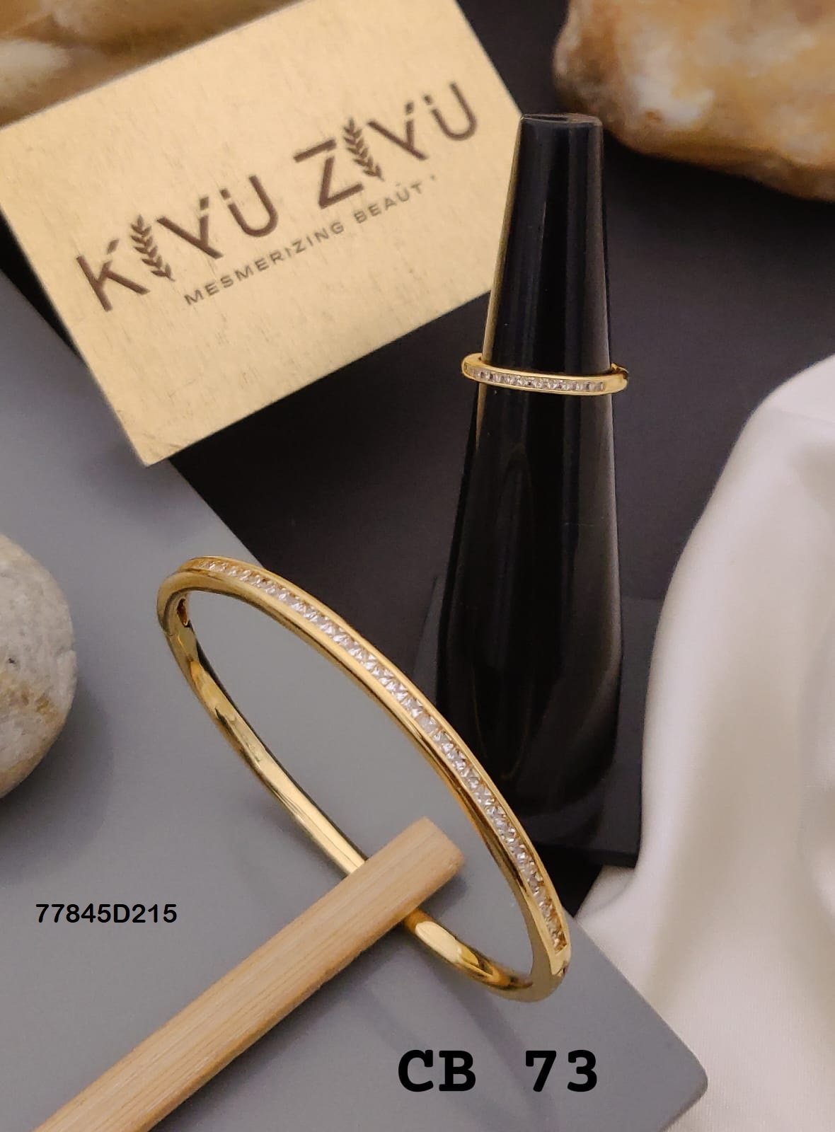 CB-73 Anti Tarnish Bracelet With Rings KADA